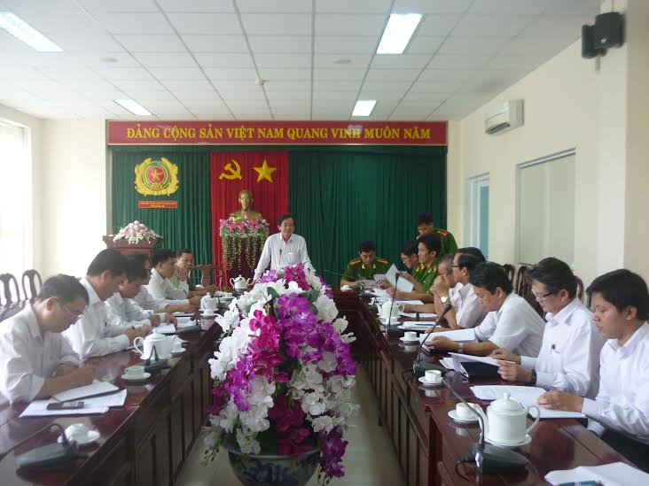 Quang cảnh cuộc họp