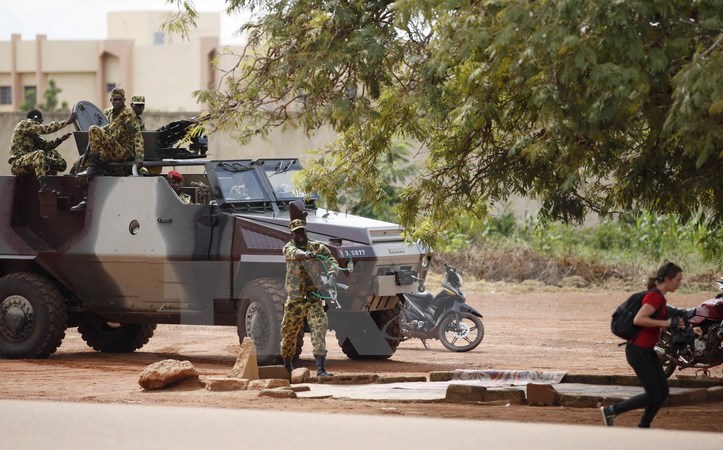 Thủ lĩnh cuộc đảo chính ở Burkina Faso bị cảnh sát bắt giữ