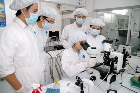 Viet Nam climbed 19 places from last year to rank in 52nd out of 141 countries, on the 2015 Global Innovation Index (GII).