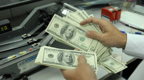 Rules entice Vietnamese to seek to invest abroad