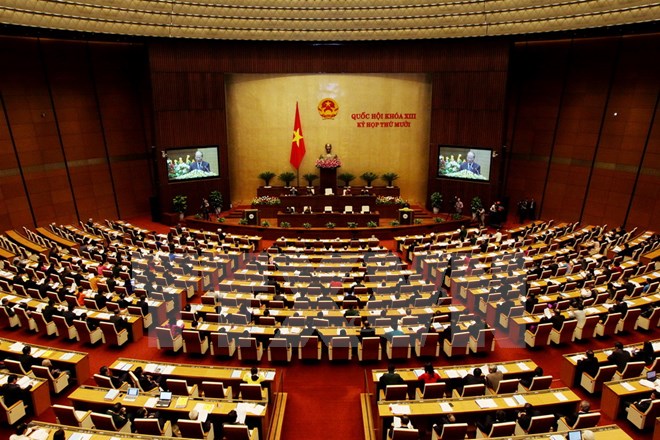 Lễ khai mạc Kỳ họp thứ 10, Quốc hội khóa XIII được tổ chức trọng thể tại Nhà Quốc hội ở Thủ đô Hà Nội. (Ảnh: TTXVN)
