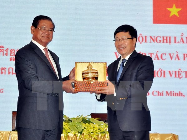 Hội nghị hợp tác phát triển các tỉnh biên giới Việt Nam-Campuchia