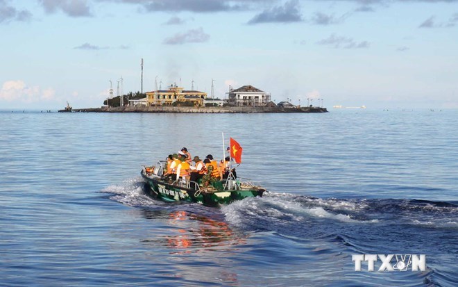 Vietnam respects navigation, aviation freedom in East Sea