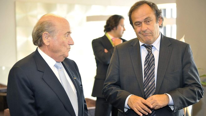 Hiện cả ông Blatter lẫn ông Platini đều đã bị ủy ban đạo đức của FIFA đình chỉ nhiệm vụ 