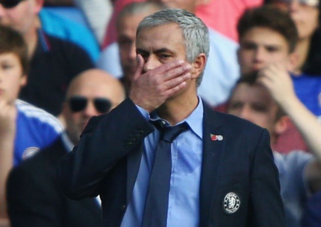 Huấn luyện viên Jose Mourinho lại phải nhận án phạt. (Nguồn: Getty Images)