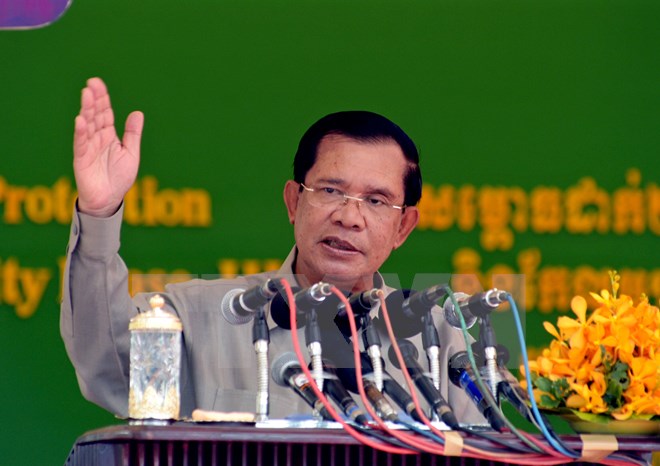 Hun Sen chỉ trích vụ tấn công nhắm vào mối quan hệ với Việt Nam