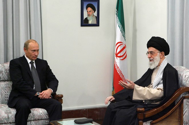Nga bắt đầu dỡ bỏ lệnh cấm trong lĩnh vực hạt nhân với Iran