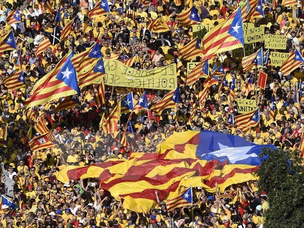 Tòa án Hiến pháp TBN bãi bỏ nghị quyết đòi độc lập của Catalonia
