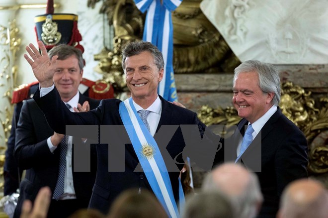 Tổng thống đắc cử Argentina Mauricio Macri tuyên thệ nhậm chức