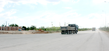 Dự án Waterfront city và Aqua city(xã Long Hưng, TP.Biên Hòa) đang được chủ đầu tư xây dựng hạ tầng.