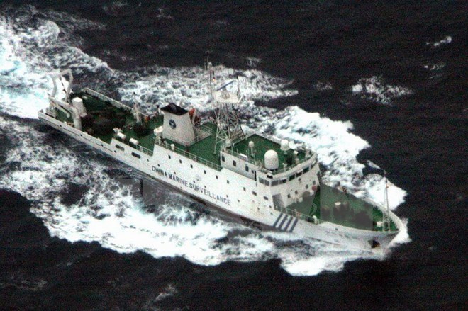  Tàu hải giám Trung Quốc tại vùng biển gần đảo tranh chấp Điếu Ngư/Senkaku ngày 23/4. (Nguồn: AFP/TTXVN)
