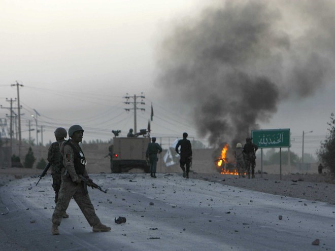 Đánh bom liều chết tại lãnh sự quán Pakistan ở Afghanistan