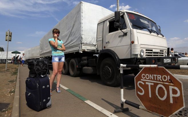Nga "cấm cửa" các loại xe tải mang biển số Ukraine để trả đũa