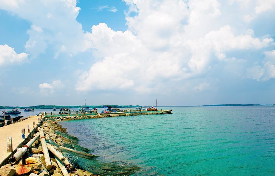   Thanh An island, around 70km from HCM City, with the tranquility of a fishing village near the city.