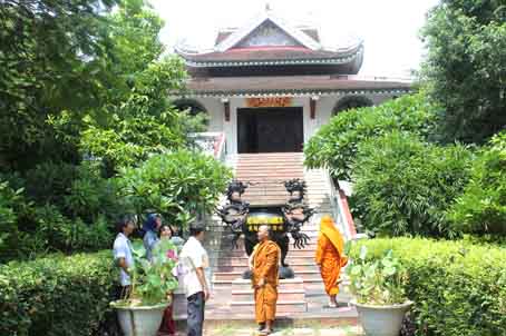 Việt Nam Phật quốc tự tại Ấn Độ.