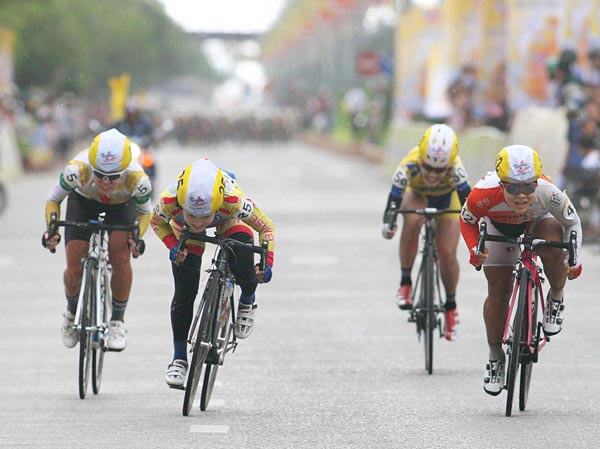 Binh Duong to kick off Biwase Cup 2016