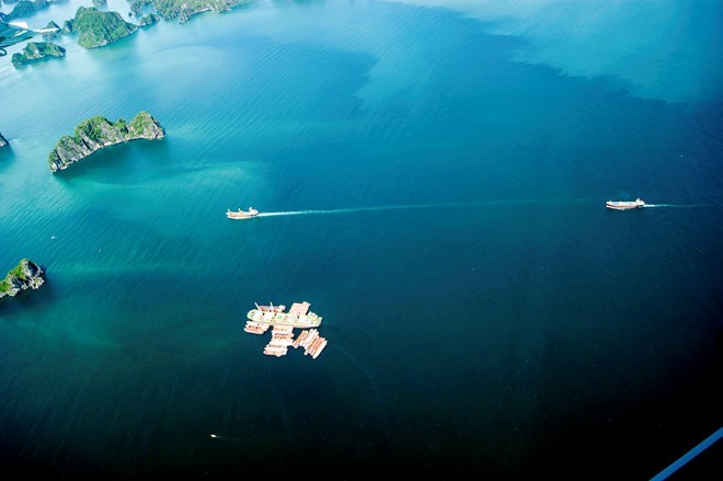 The wonderful bays of Vietnam