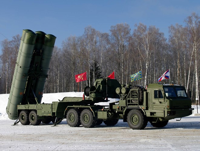 Hệ thống phòng thủ tến lửa S-300 của Nga. (Nguồn: defencetalk.com)