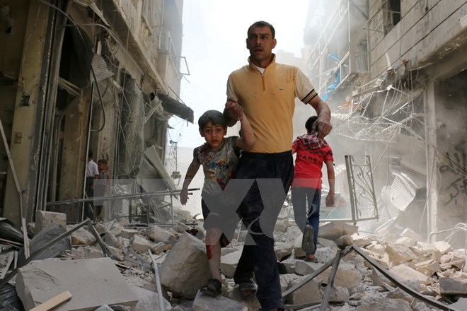 Quân đội Syria không kích Aleppo, ít nhất 20 người tử vong