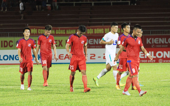 Thua 0-1 trước TP. Hồ Chí Minh, Đồng Nai là chủ nhà duy nhất trắng tay ở vòng 4