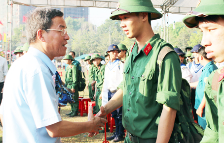 Chủ tịch UBND tỉnh Đinh Quốc Thái: Không ngừng xây dựng lực lượng vũ trang Đồng Nai vững mạnh toàn diện