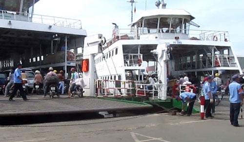 Cát Lái ferry station connects HCM City’s District 2 with Nhơn Trạch District in Đồng Nai. — Photo voh.com.vn