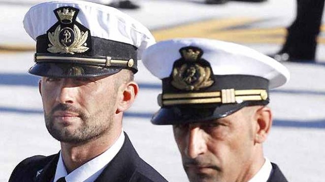 Lính thủy đánh bộ Italy Salvatore Girone (trái). (Nguồn: PTI)