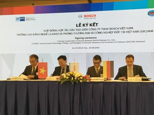 Bosch-Lilama deal signed to offer mechatronics training