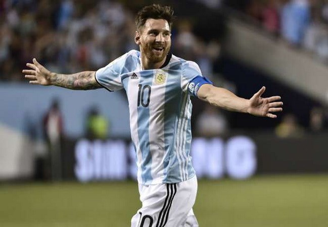 Lionel Messi lập hat-trick cho tuyển Argentina. (Nguồn: Getty Images)