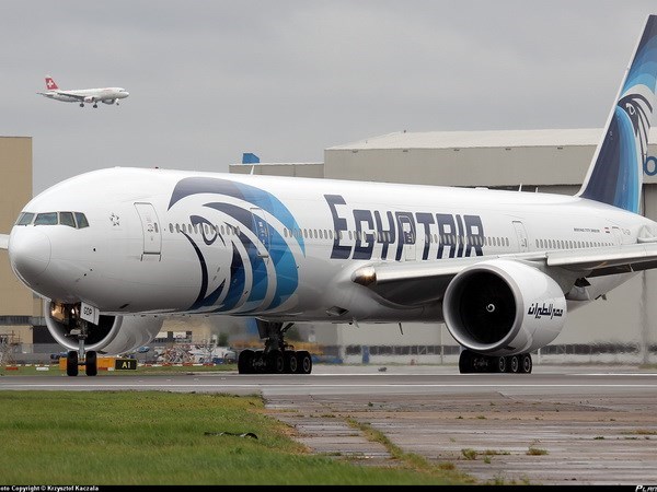 Ai Cập lo ngại không thể tìm được hộp đen của máy bay MS804