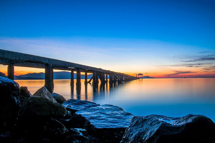   Peaceful moments at sunset 