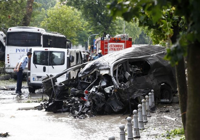 Hiện trường một vụ đánh bom ở Thổ Nhĩ Kỳ. (Nguồn: Reuters)