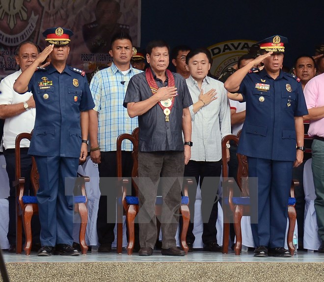 Philippines dỡ bỏ lệnh ngừng bắn đơn phương với phiến quân