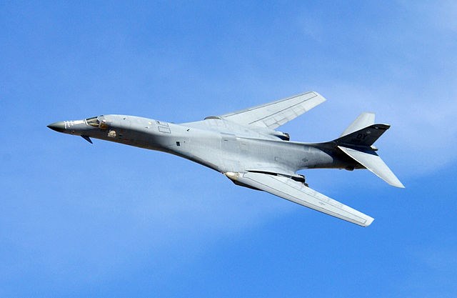 Báo Nhật: Mỹ điều máy bay B-1 tới Guam đối phó với Trung Quốc