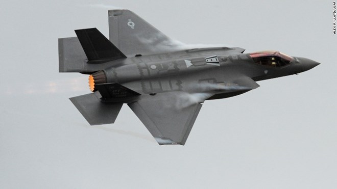 Phi đội F-35 đầu tiên của Không quân Mỹ sẵn sàng chiến đấu