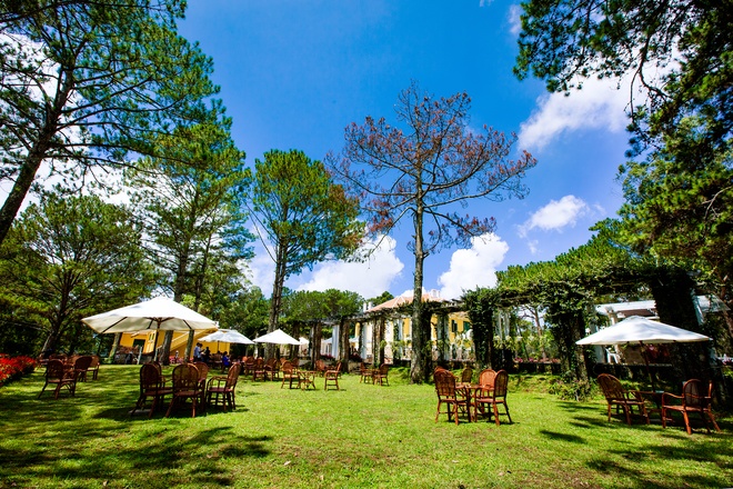 Poetic grounds inside residence of Vietnam's last king