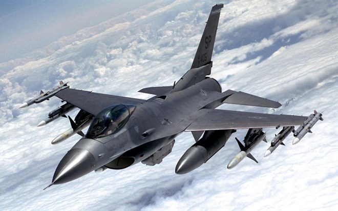 Mỹ đưa 12 máy bay F-16 tới Hàn Quốc sau vụ Triều Tiên phóng tên lửa