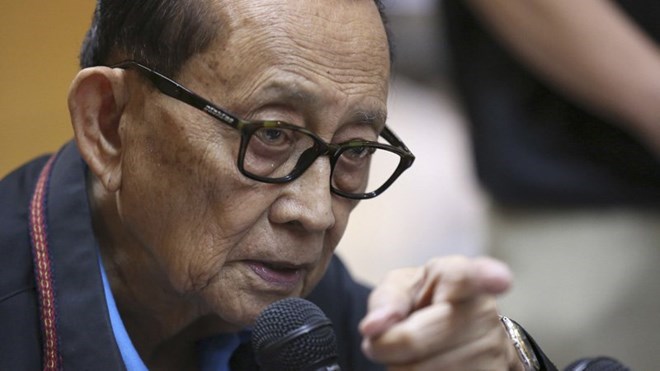 Philippines đề xuất đàm phán "hai kênh" với Trung Quốc