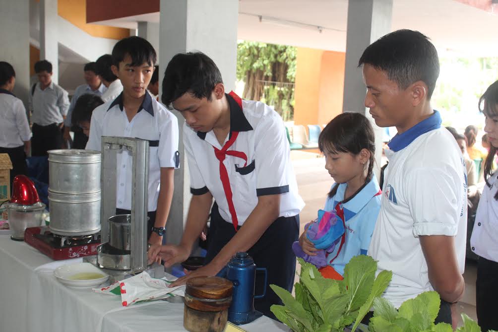 14 works join "Green Creativeness" Contest