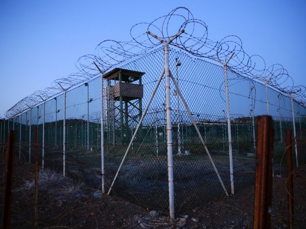 Mỹ đóng cửa một trại giam trong nhà tù quân sự Guantanamo