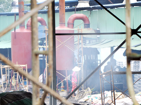 Xưởng nấu nhôm "hành" dân