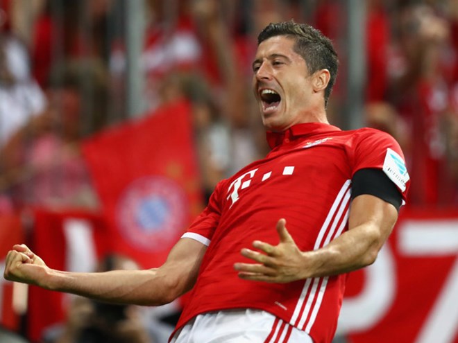 Lewandowski tiếp tục ghi bàn mang chiến thắng về cho Bayern. (Nguồn: AP)