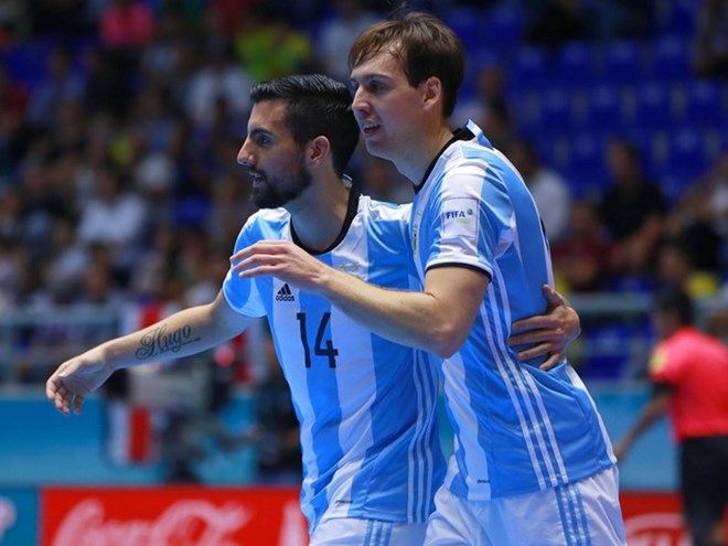 Argentina đã giành vé vào vòng 1/8 FIFA Futsal World 2016. (Nguồn: Getty Images)