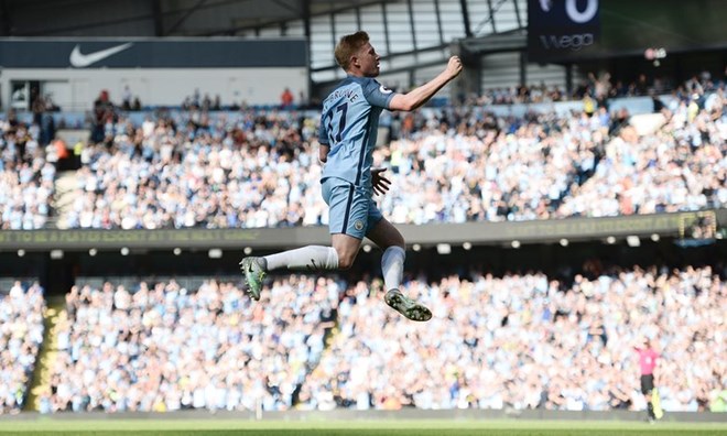 Kevin De Bruyne ăn mừng bàn thắng mở tỷ số cho Man City. (Nguồn: AFP)