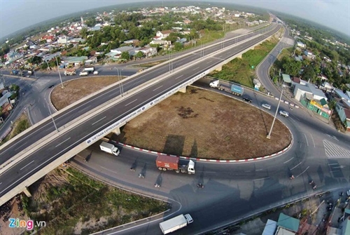 City okays road parallel to Long Thanh Expressway