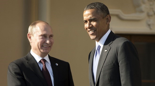 Tổng thống Nga Vladimir Putin và người đồng cấp Mỹ Barack Obama trong một cuộc gặp. (Nguồn: RT)