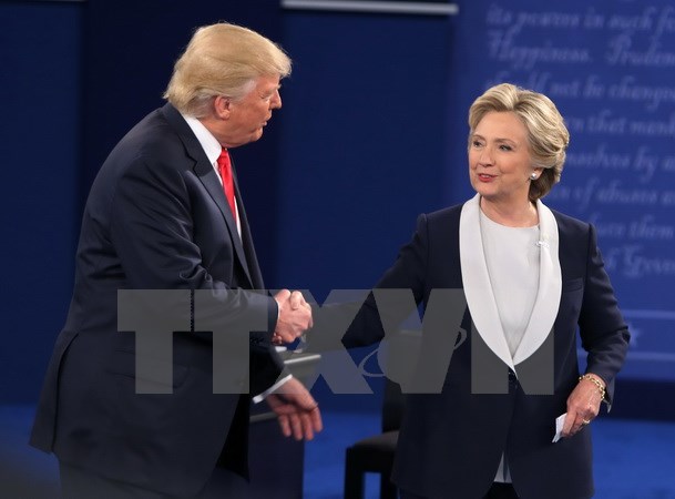 Hai ứng cử viên tranh cử Tổng thống Mỹ Hillary Clinton và Donald Trump. (Nguồn: AFP/TTXVN)