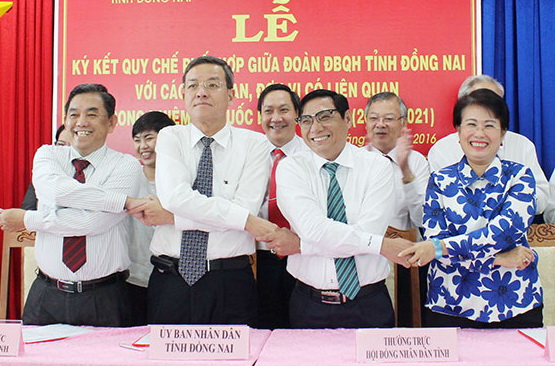 Lãnh đạo Đoàn Đại biểu Quốc hội, HĐND, UBND và Ủy ban MTTQ Việt Nam tỉnh cùng cam kết thực hiện quy chế phối hợp