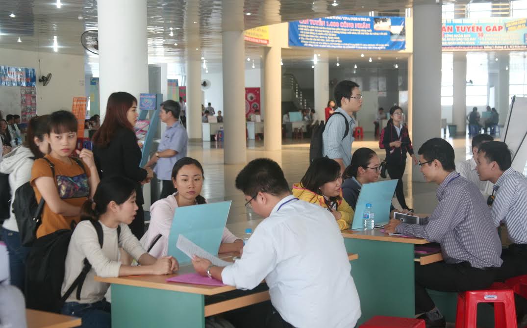 119th job transaction floor attracts 36 enterprises
