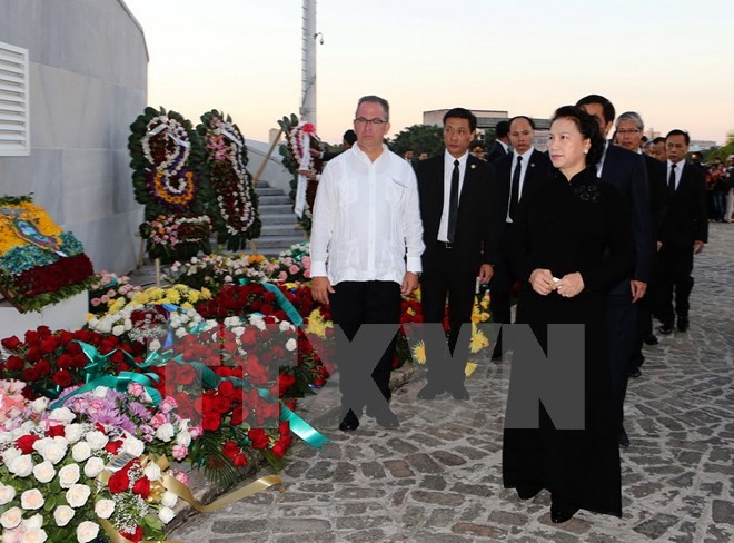 NA Chairwoman pays tribute to Cuba revolutionary leader